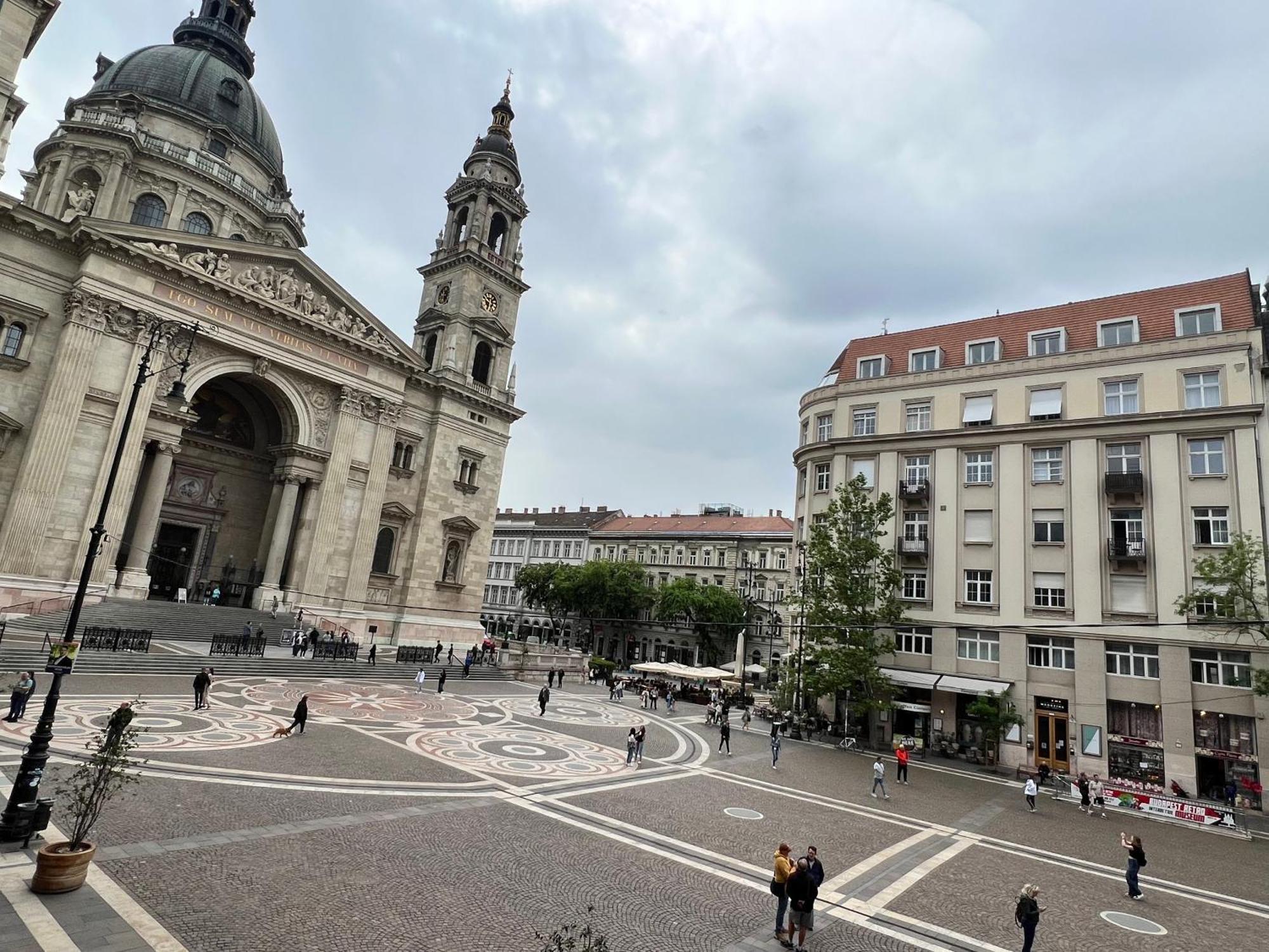 Bazilika View Apartment Budapest Bagian luar foto